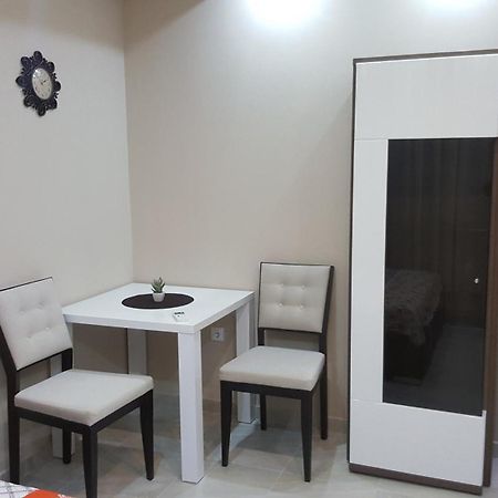 Studio Apartman - Centar ติวัต ภายนอก รูปภาพ